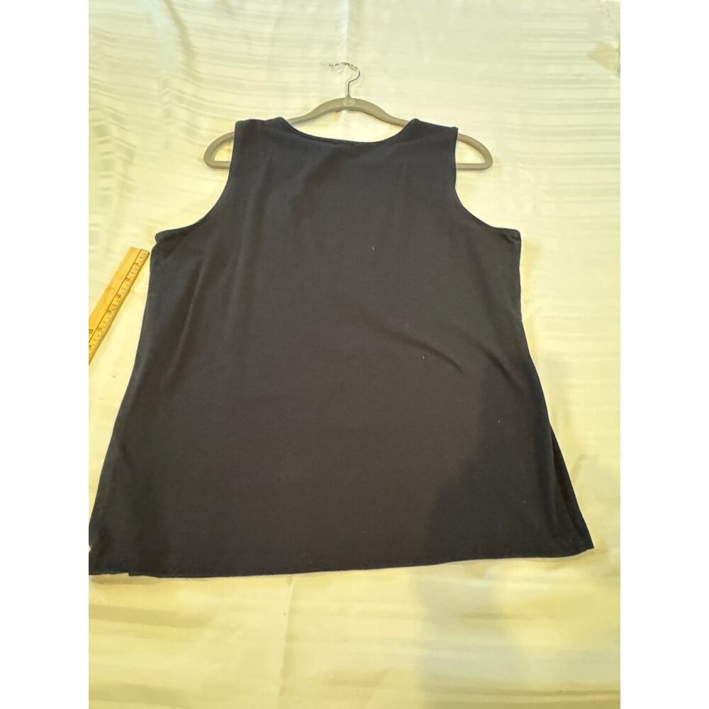Ladies Sleeveless Top - EUC - Solid Black - Picture 2 of 8